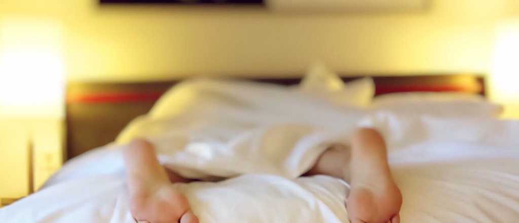 Estos simples cambios en tu habitación te ayudarán a dormir mejor