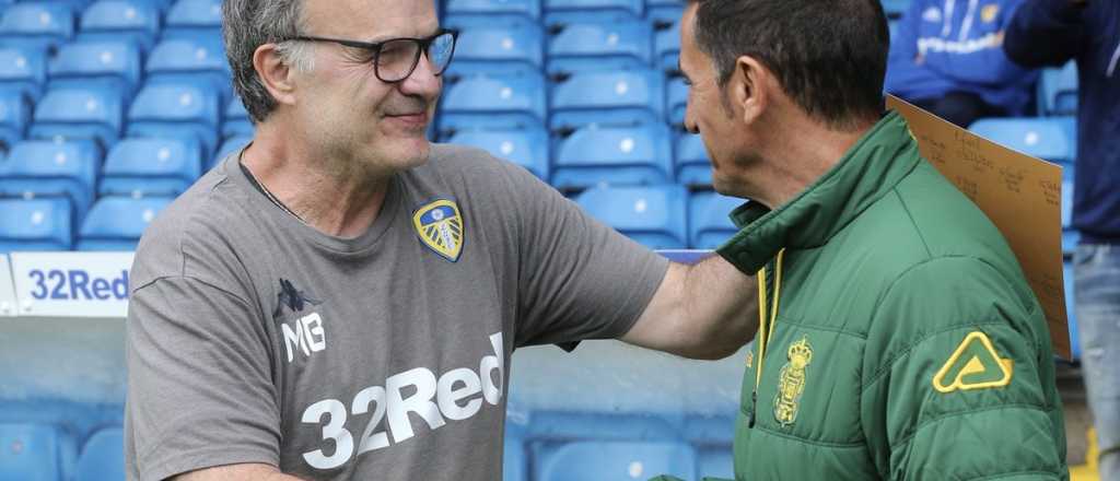 Video: Bielsa y una divertida aclaraci&oacute;n sobre su mal ingl&eacute;s... &iexcl;en ingl&eacute;s!