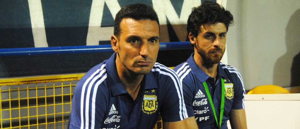 Scaloni quiere que Aimar se reintegre al cuerpo técnico de Argentina