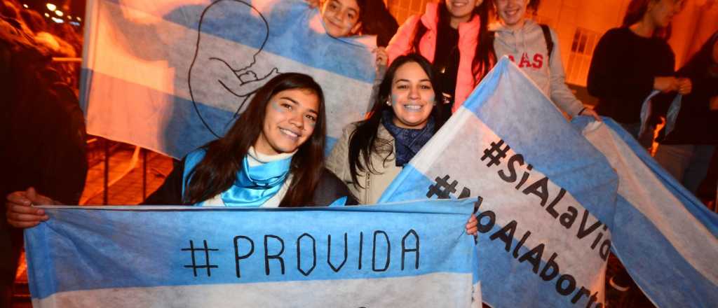 Gan&oacute; el "no" y no habr&aacute; aborto legal