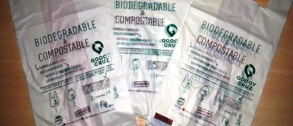 Godoy Cruz apuesta por el ambiente y entrega bolsas biodegradables