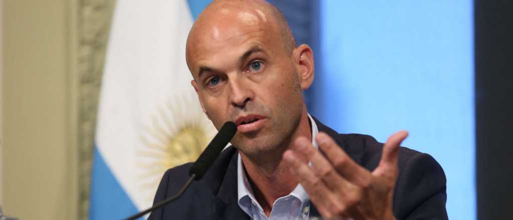 Dietrich negó cualquier posibilidad de privatizar Aerolíneas