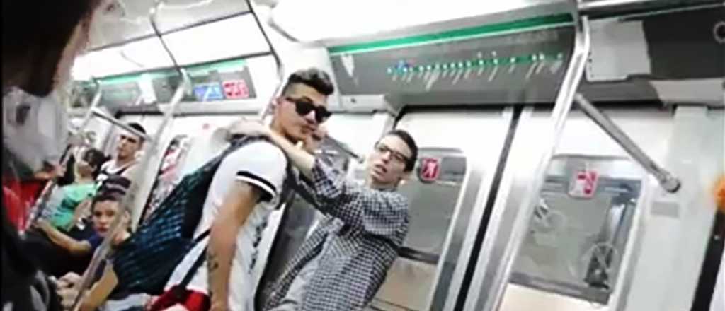 Video: una mujer les exige a dos jóvenes gay que no se abracen en público