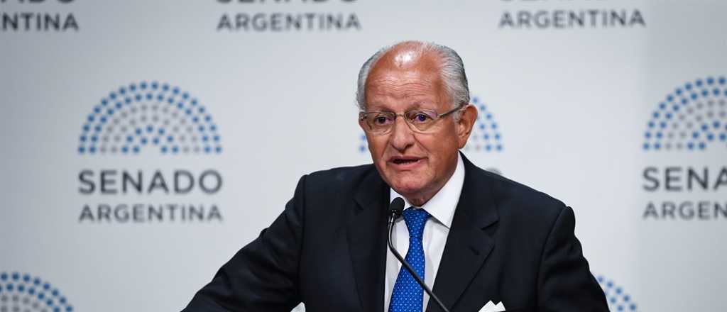 Abel Albino fue defendido por un conocido rockero