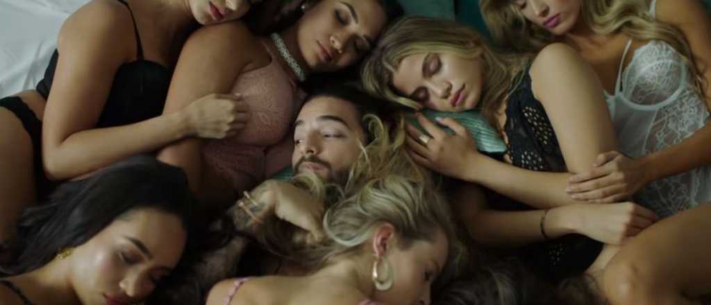 La polémica portada de "Mala Mía" tiene errores de photoshop