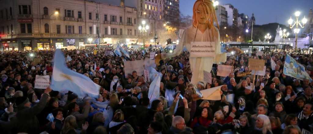 Congreso: miles de personas pidieron desaforar a CFK