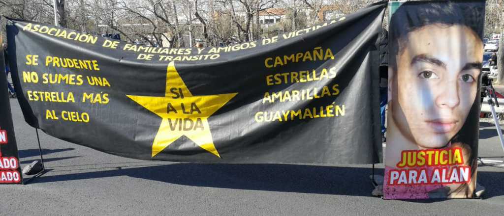 El papá de Alan Villouta criticó la falta de pasarelas en el Acceso Sur