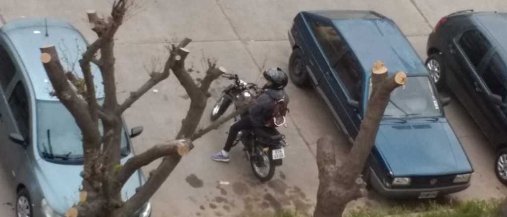 Video: roban un auto a plena luz del día en el barrio Unimev de Guaymallén