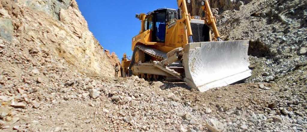 Con inusual enojo, P&eacute;rez desminti&oacute; destrozos en el Portillo