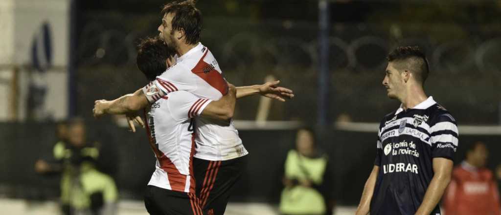 Sobre la hora, River rescató un triunfazo en La Plata