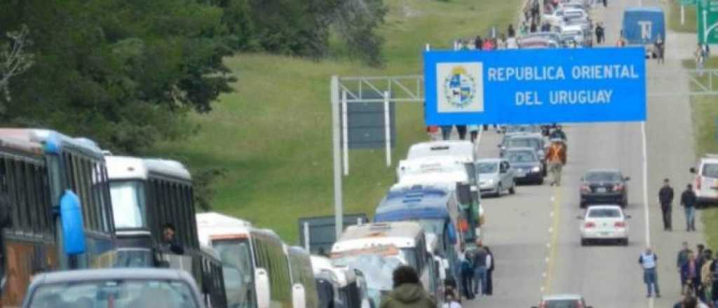 Chilenos, uruguayos y brasileños de compras en la Argentina