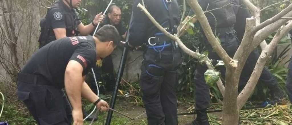 Una anciana de 95 años cayó a un pozo ciego en La Plata