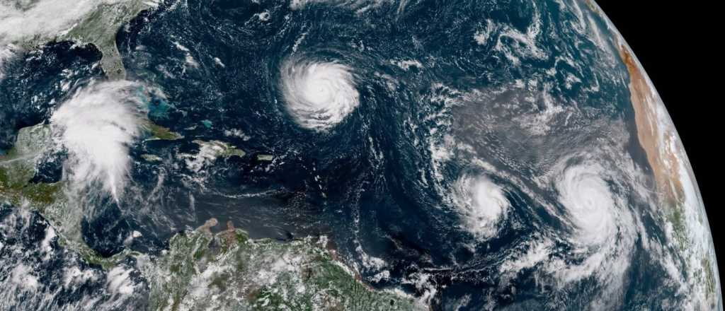 Emergencia en Estados Unidos por la amenaza de huracanes