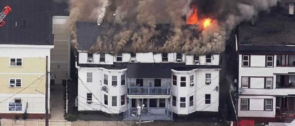 Explotaron más de 39 edificios en una zona residencial en Massachusetts