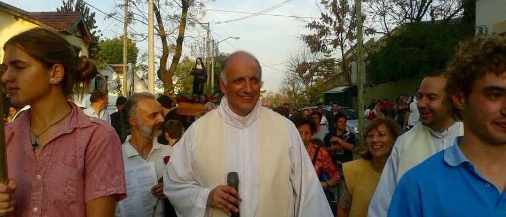 El obispo auxiliar de Mendoza almorzó con el papa Francisco