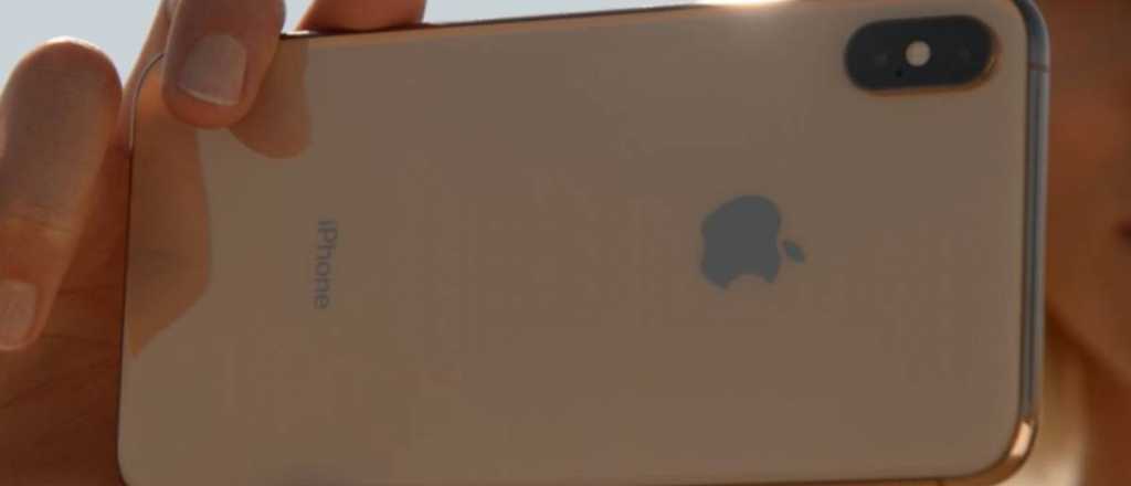 Feministas critican el dise&ntilde;o del nuevo iPhone por ser demasiado grande