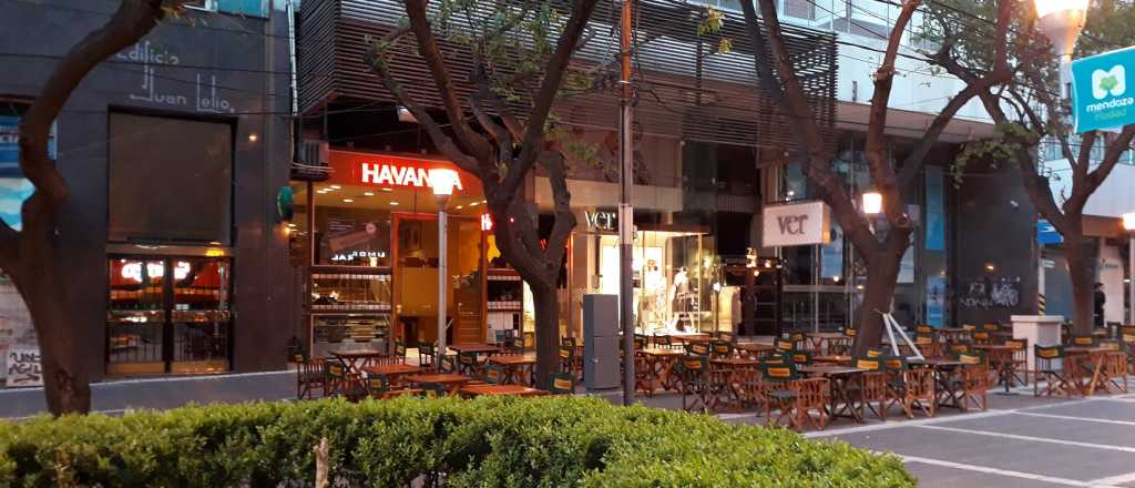 Hoteleros y gastronómicos de Mendoza preocupados por el nuevo decreto