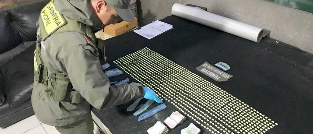 Secuestraron casi mil pastillas de metanfetaminas en Las Heras  