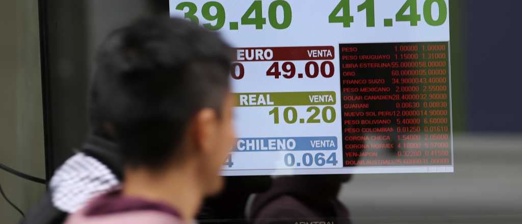 La crisis cambiaria desplom&oacute; los cr&eacute;ditos hipotecarios