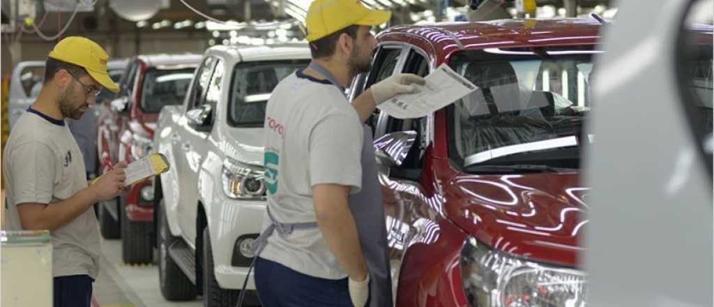 En picada: la industria automotriz cayó el 20% y las ventas se desploman