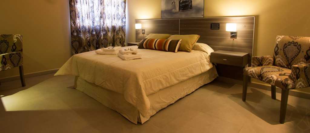 Capital Federal aval&oacute; el ingreso de tr&iacute;os y swingers a hoteles transitorios 