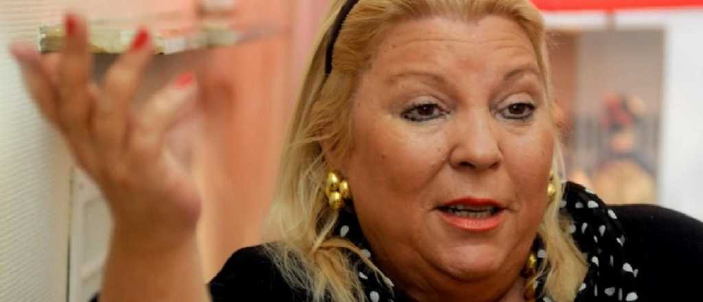 Carrió afirmó que "hay que revisar los juicios injustos contra los militares"