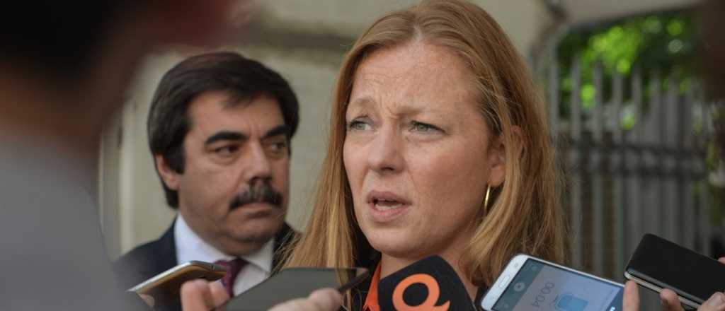 Macri le dar&aacute; 4 mil millones a Cornejo para refinanciar la deuda