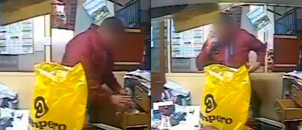 Video: un policía fue filmado robando dinero de un comercio