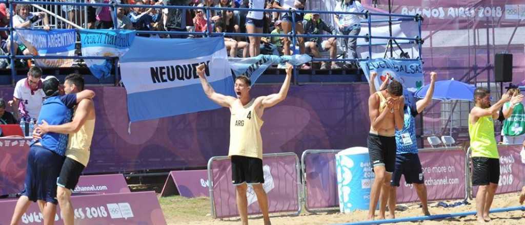 Argentina se meti&oacute; en semis de beach handball en mujeres y hombres