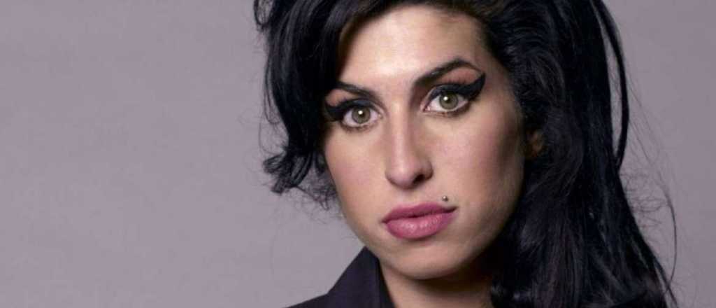 El "fantasma" de Amy Winehouse saldr&aacute; de gira