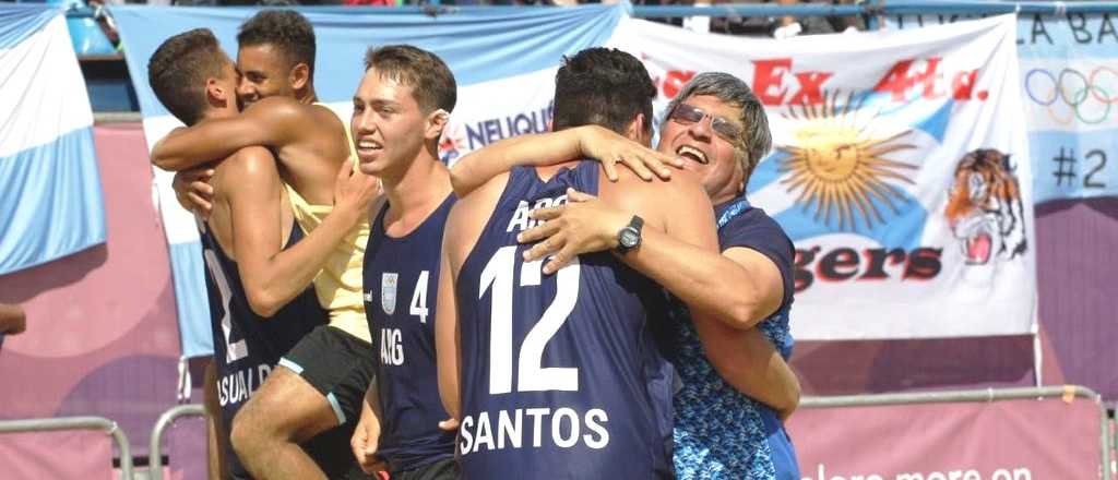 Nicolás Dieguez sumó en balonmano de playa otra medalla para Mendoza