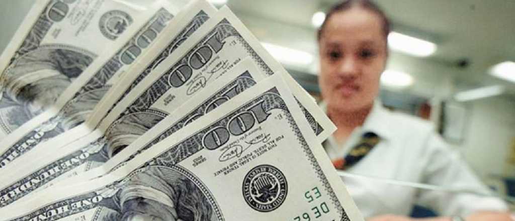 Economistas pronostican "un dólar quieto" con el próximo gobierno