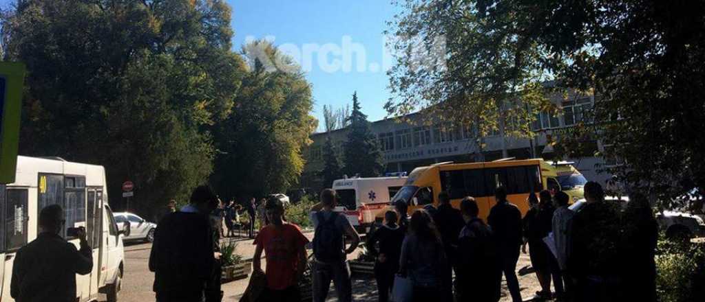 Atentado en una escuela de Crimea: al menos 19 muertos