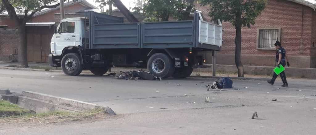 Un muerto tras chocar con un camión de la Municipalidad de Las Heras