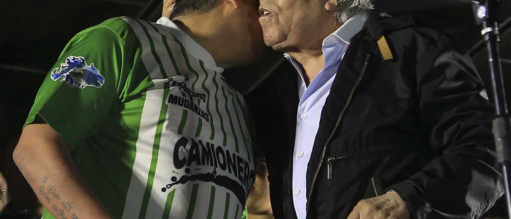 Moyano amenaz&oacute; con un paro de 48 horas