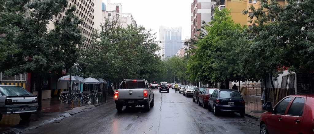 Se aguarda un lunes frío y lluvioso en Mendoza