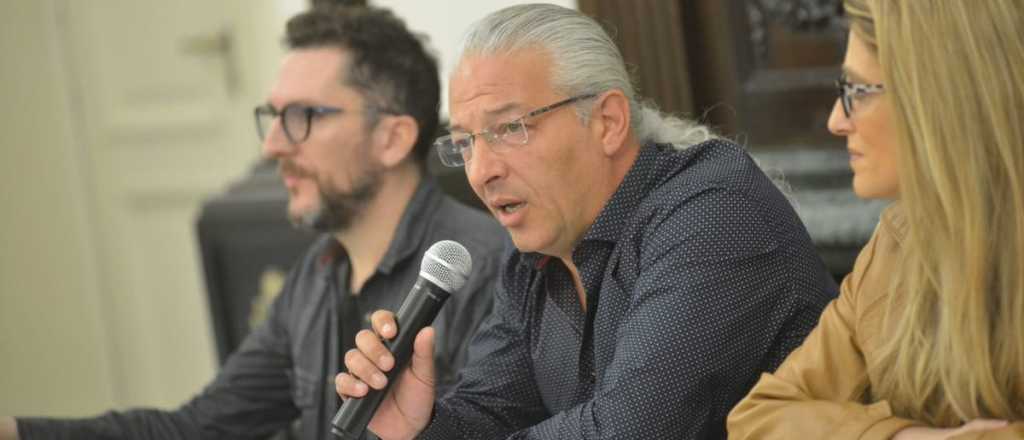 Claves para alejar a los adolescentes de apuestas online y otras adicciones