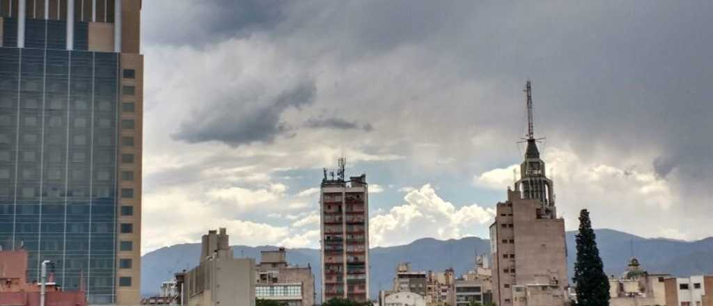 El tiempo en Mendoza: probabilidad de lluvias esta noche y mañana