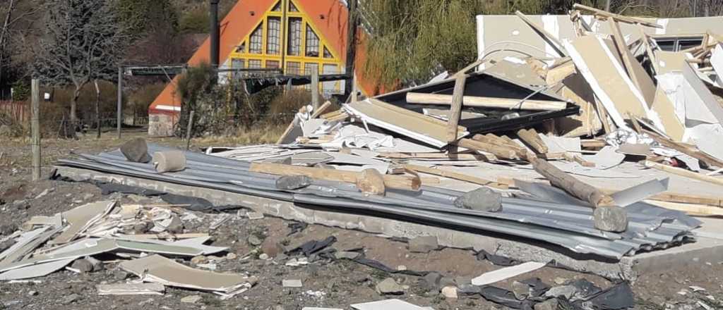 Defensa Civil reportó los daños que provocó el Zonda en la provincia