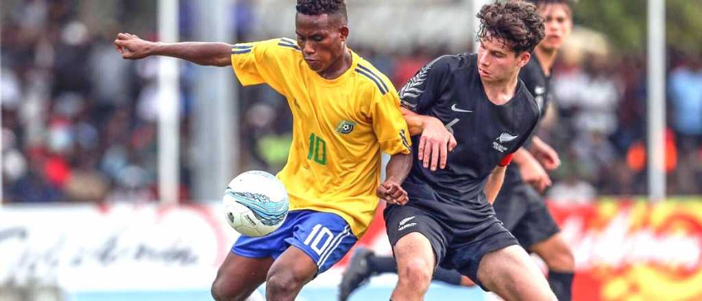 El Tomba probar&aacute; a un futbolista de 16 a&ntilde;os que viene de &iexcl;Islas Salom&oacute;n!