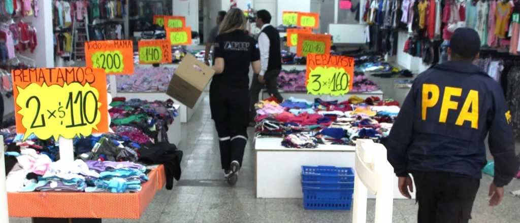 Desbaratan banda que contrabandeaba ropa en Mendoza y San Juan