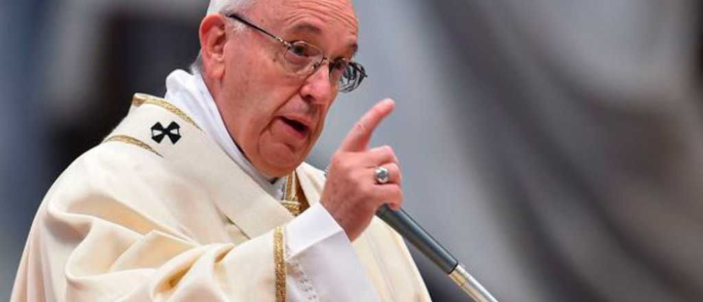 Papa Francisco: "Los chismosos y chismosas son terroristas"