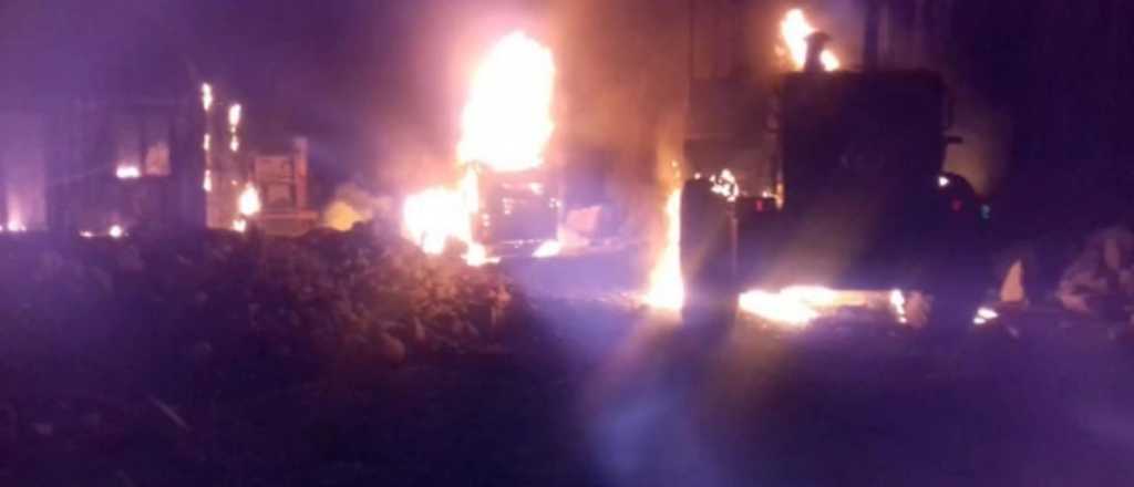 Mapuches volvieron a realizar ataques incendiarios en Río Negro