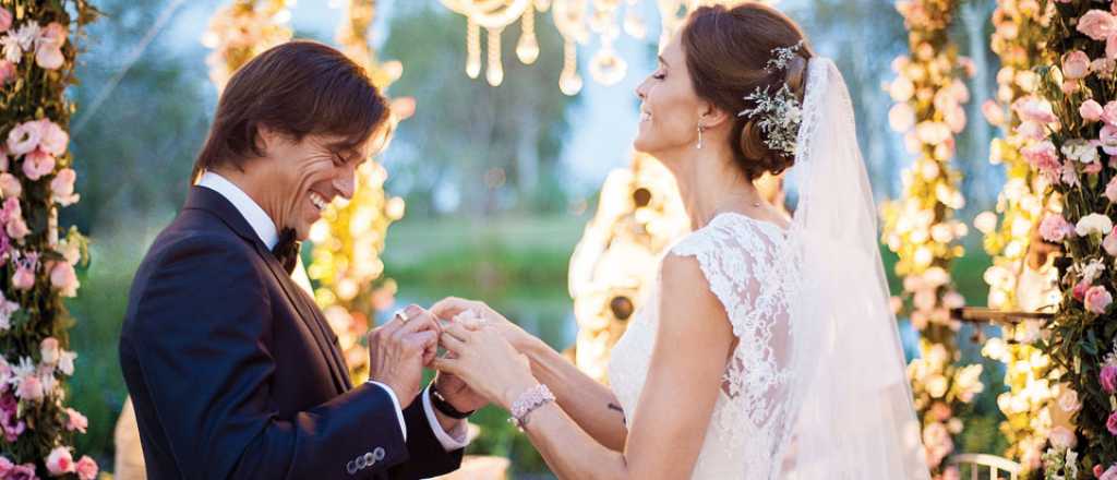 Mat&iacute;as Almeyda, ex t&eacute;cnico y jugador de River, se cas&oacute;