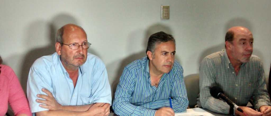 La campa&ntilde;a sucia en Guaymall&eacute;n pas&oacute; a la fase con armas: culpan a Lobos