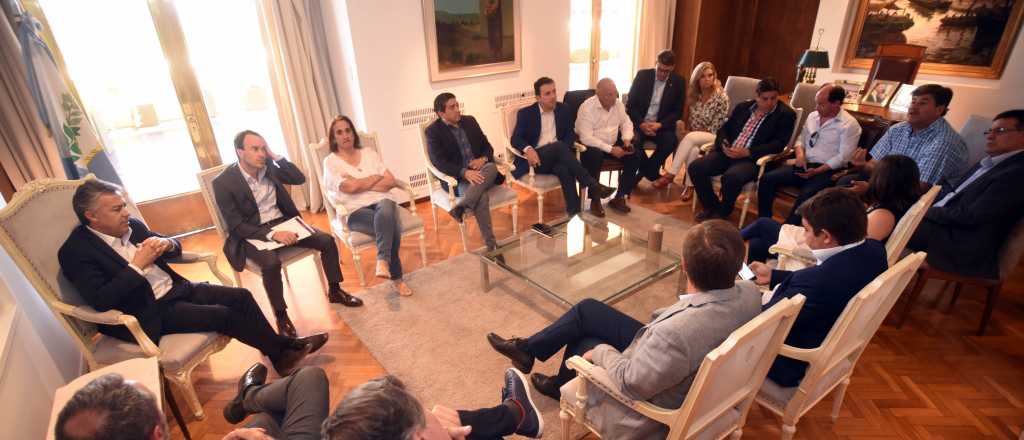 Salió en el Boletín Oficial el límite a la reelección indefinida de intendentes