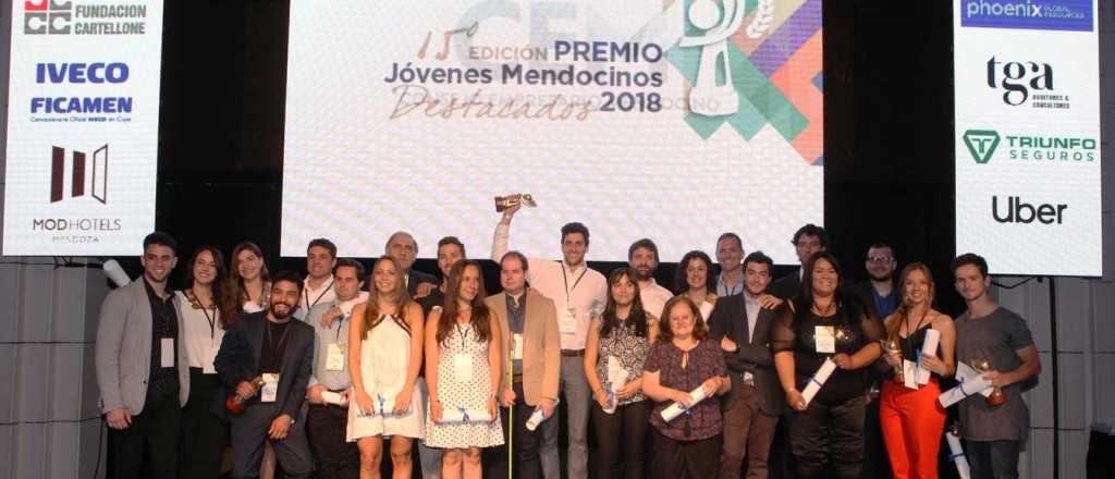 El CEM celebró la 15° edición del premio Jovenes Mendocinos Destacados
