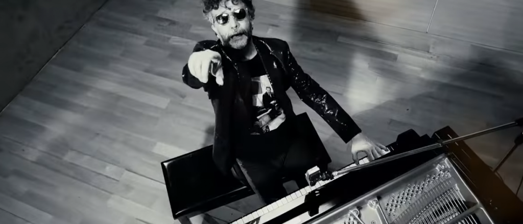 Fito P&aacute;ez hizo una canci&oacute;n para la Superfinal, pero no se la jug&oacute; por ninguno