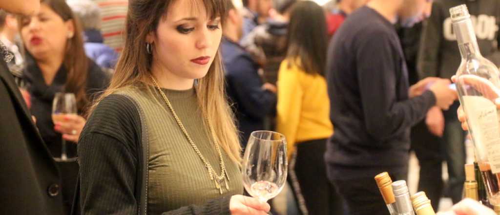 Celebran hoy en Mendoza al vino como bebida nacional