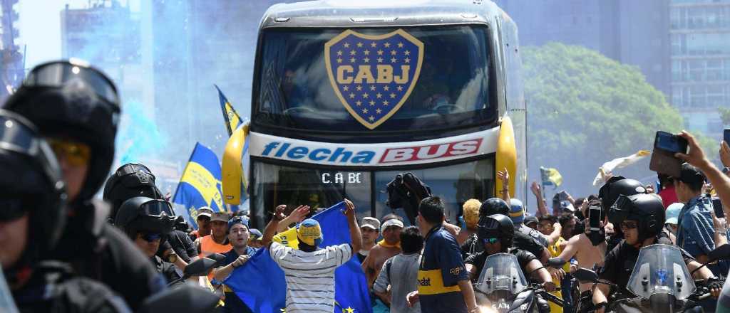 Boca tendrá un micro antipiedras tras lo ocurrido en River y en Mendoza